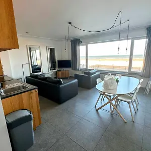 https://oostende-zeezicht-majestic-1.hotelsghent.com